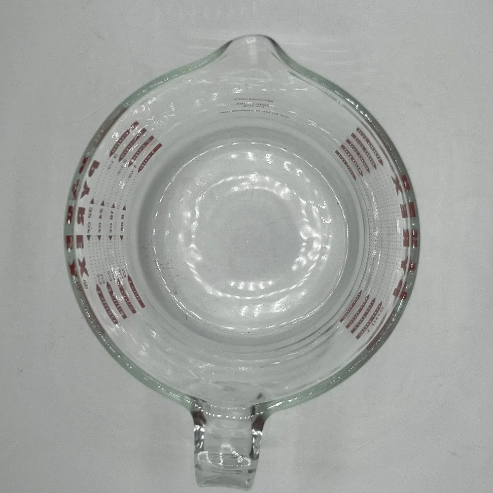 Pyrex this vintage